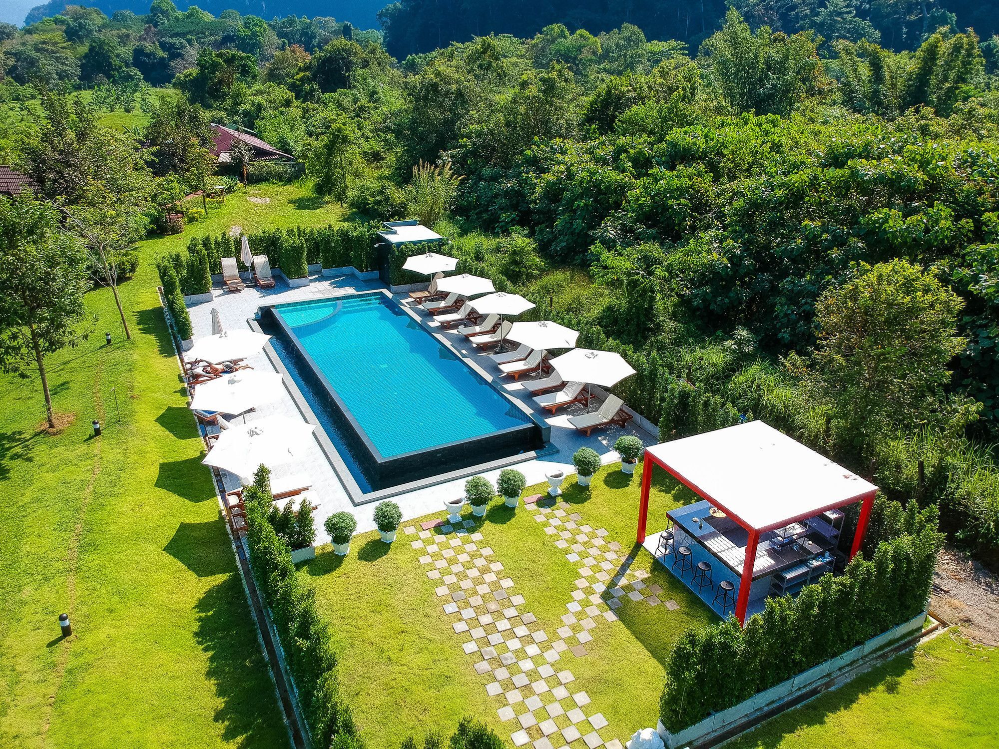 Montania Lifestyle Hotel Phanom Exterior photo